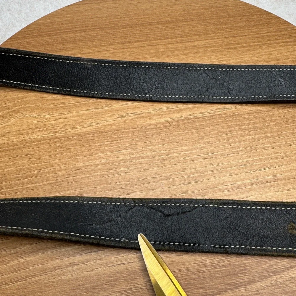 Mens Black Leather Belt Silver Buckle Embossed Woven Design‎ WELL WORN Size 36